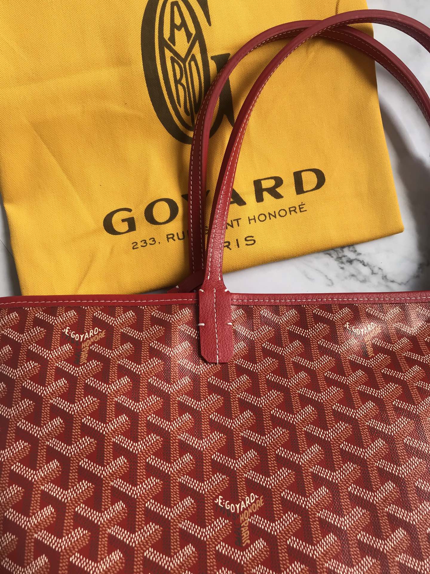 Anjou GM Reversible Tote Bag In Red